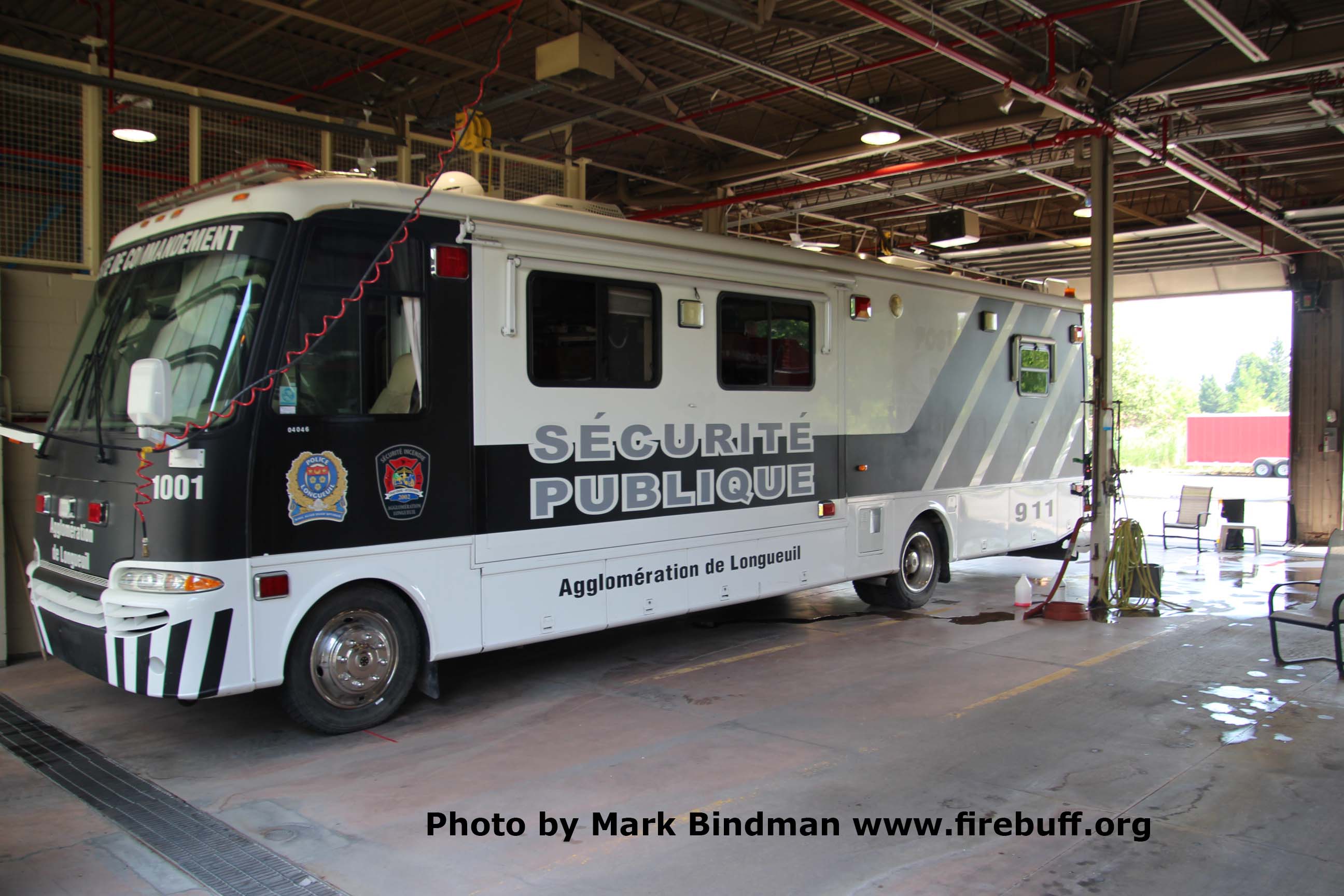 Command Post 1001