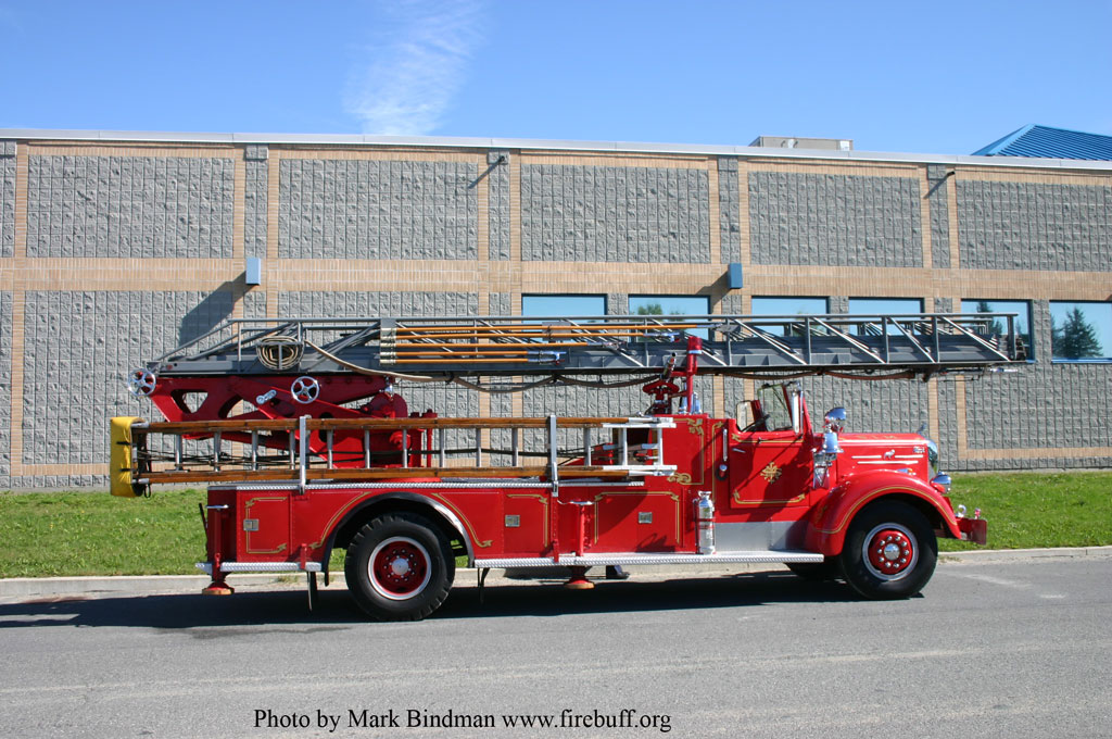1953 Mack Aerial with a Magyrus mechanical ladder